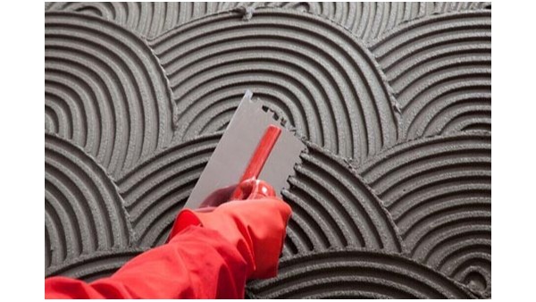 貼瓷磚用瓷磚粘結(jié)劑還是水泥好