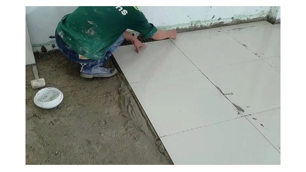 瓷磚膠的優(yōu)勢與運用