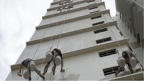 外墻柔性膩?zhàn)拥奶攸c(diǎn)和施工方法